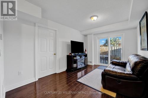 63 - 9800 Mclaughlin Road N, Brampton, ON - Indoor Photo Showing Living Room