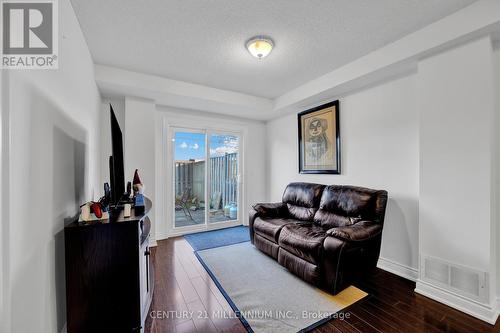 63 - 9800 Mclaughlin Road N, Brampton, ON - Indoor Photo Showing Living Room