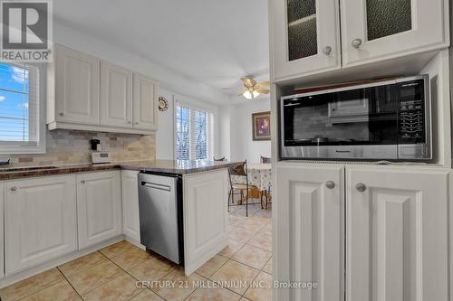 63 - 9800 Mclaughlin Road N, Brampton, ON - Indoor Photo Showing Kitchen With Upgraded Kitchen