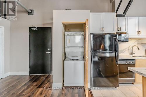 224 - 26 Ontario Street, Guelph (St. Patrick'S Ward), ON - Indoor Photo Showing Kitchen