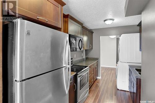 106 34 Nollet Avenue, Regina, SK - Indoor Photo Showing Kitchen