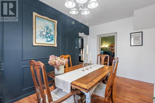 133 King Street, North Middlesex (Parkhill), ON - Indoor Photo Showing Dining Room