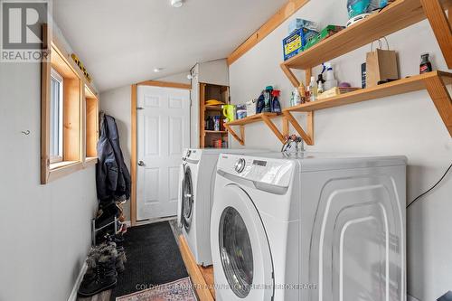 133 King Street, North Middlesex (Parkhill), ON - Indoor Photo Showing Laundry Room