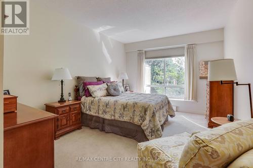 207 - 250 Sydenham Street, London, ON - Indoor Photo Showing Bedroom