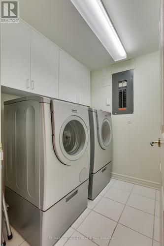 207 - 250 Sydenham Street, London, ON - Indoor Photo Showing Laundry Room