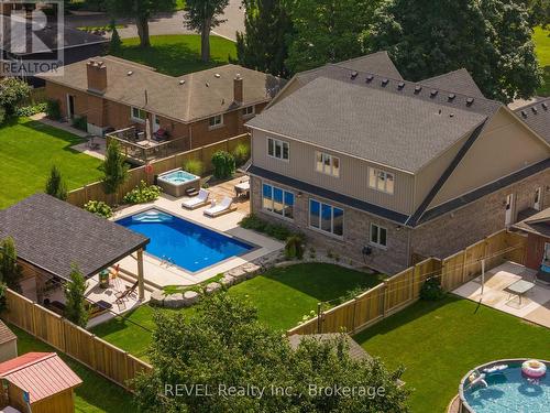 8 Runnymede Road, Port Colborne, ON - Outdoor With In Ground Pool With Backyard