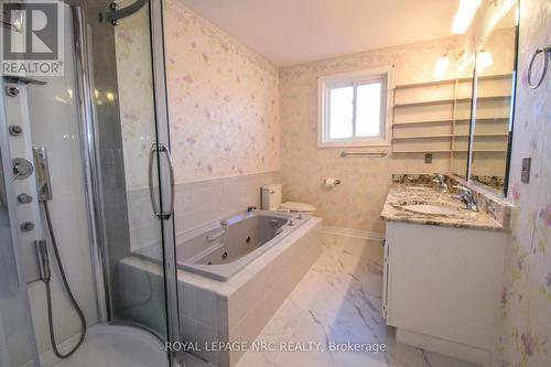 9 Bahama Bay, St. Catharines (441 - Bunting/Linwell), ON - Indoor Photo Showing Bathroom