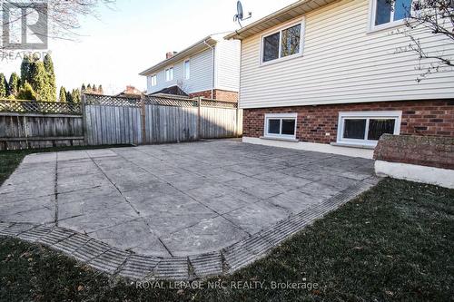 9 Bahama Bay, St. Catharines (441 - Bunting/Linwell), ON - Outdoor