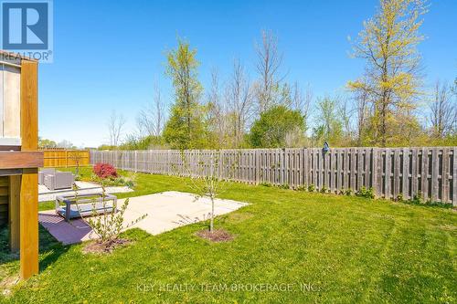 8625 Jennifer Crescent, Niagara Falls (219 - Forestview), ON - Outdoor