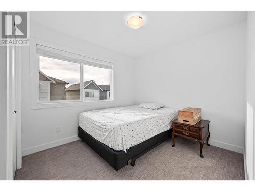 12075 Oceola Road Unit# 34, Lake Country, BC - Indoor Photo Showing Bedroom