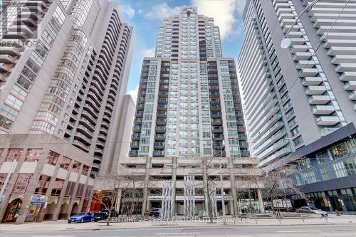 709 - 750 Bay Street, Toronto, ON - Outdoor With Facade