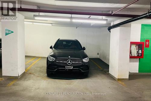 709 - 750 Bay Street, Toronto, ON - Indoor Photo Showing Garage