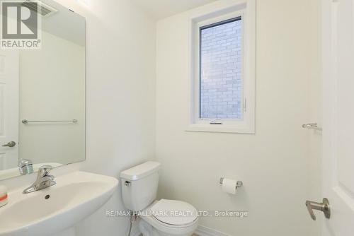 58 Masters Street, Welland, ON - Indoor Photo Showing Bathroom