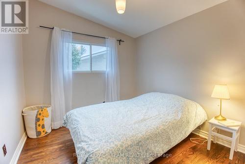 2010 Featherston Drive, Ottawa, ON - Indoor Photo Showing Bedroom