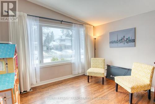 2010 Featherston Drive, Ottawa, ON - Indoor