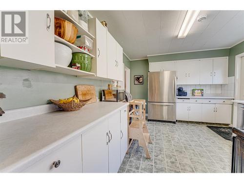 3703 36A Street, Vernon, BC - Indoor Photo Showing Kitchen