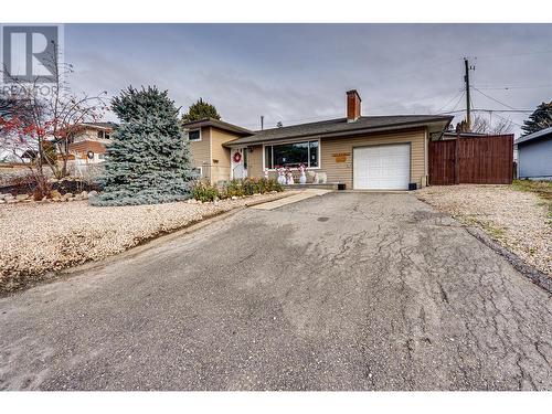 3703 36A Street, Vernon, BC - Outdoor