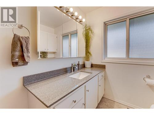 3703 36A Street, Vernon, BC - Indoor Photo Showing Bathroom