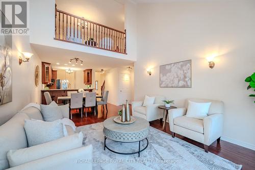 101 Mcarthur Crescent, Guelph (Pine Ridge), ON - Indoor Photo Showing Living Room