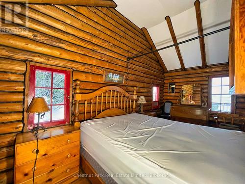 155 North Shore Road, Northern Bruce Peninsula, ON - Indoor Photo Showing Bedroom