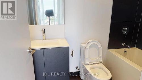 2502 - 20 Edward Street, Toronto, ON - Indoor Photo Showing Bathroom