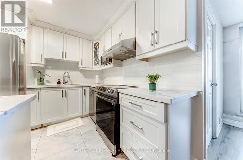 1809 - 100 Wingarden Court, Toronto, ON - Indoor Photo Showing Kitchen