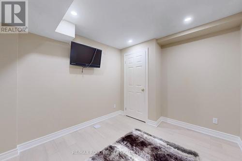 25 Linderwood Drive, Toronto, ON - Indoor