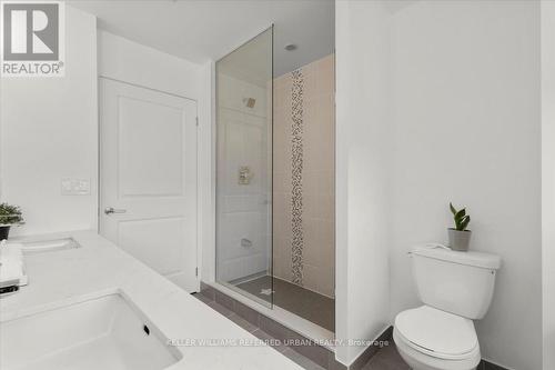 5 - 205 Bonis Avenue, Toronto, ON - Indoor Photo Showing Bathroom