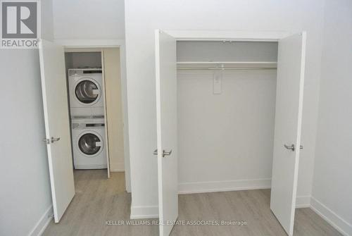 101 - 257 Torrens Avenue, Toronto, ON - Indoor Photo Showing Laundry Room