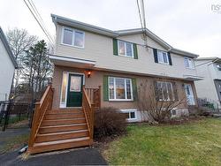 33 Judy Anne Court  Lower Sackville, NS B4C 3X8