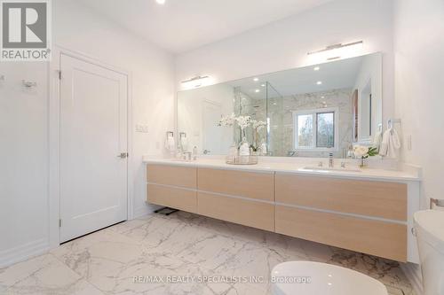 41 Matson Drive, Caledon, ON - Indoor Photo Showing Bathroom