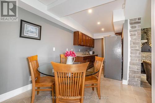 41 Matson Drive, Caledon, ON - Indoor Photo Showing Dining Room