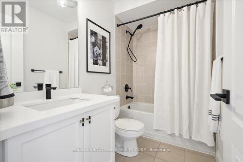 4880 Verdi Street, Burlington, ON - Indoor Photo Showing Bathroom