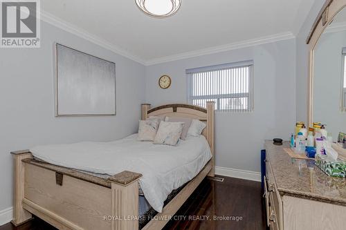 2 Alexandria Crescent, Brampton, ON - Indoor Photo Showing Bedroom