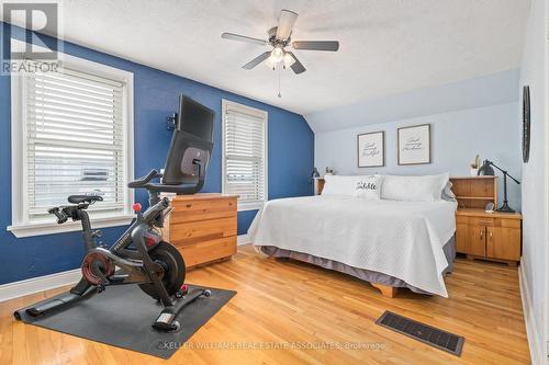 43 Victoria Street, Halton Hills, ON - Indoor Photo Showing Bedroom