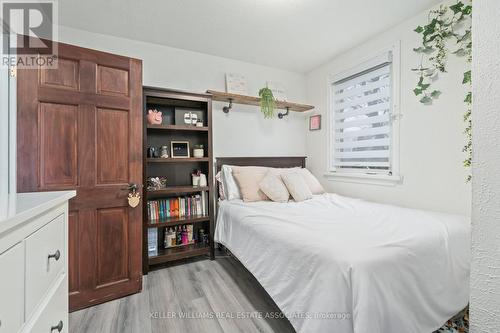 43 Victoria Street, Halton Hills, ON - Indoor Photo Showing Bedroom