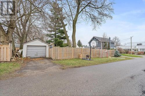 43 Victoria Street, Halton Hills, ON - Outdoor