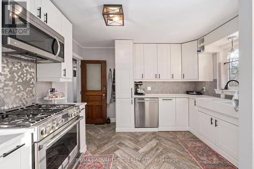 56 David Street, London, ON - Indoor Photo Showing Kitchen With Stainless Steel Kitchen With Upgraded Kitchen