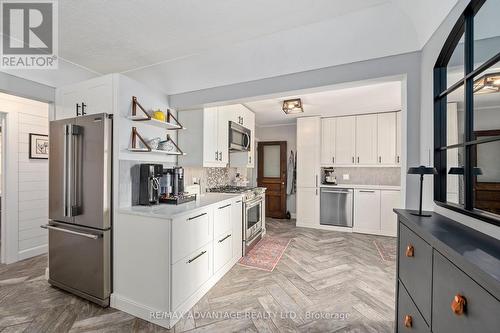 56 David Street, London, ON - Indoor Photo Showing Kitchen