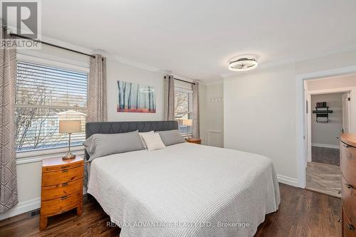 56 David Street, London, ON - Indoor Photo Showing Bedroom