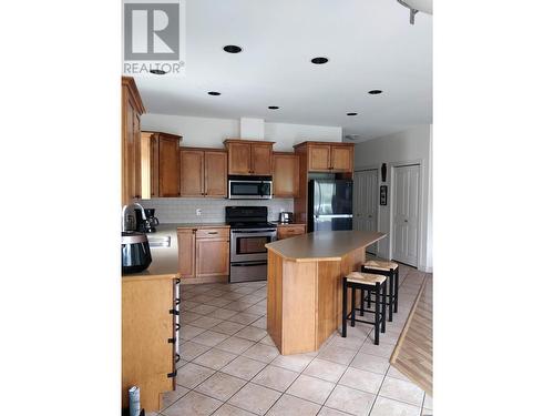 Upstairs Photos - these are from ""for rent"" ads used by landlords, prior to present tenant(s) - 4009 Okanagan Avenue, Vernon, BC - Indoor Photo Showing Kitchen