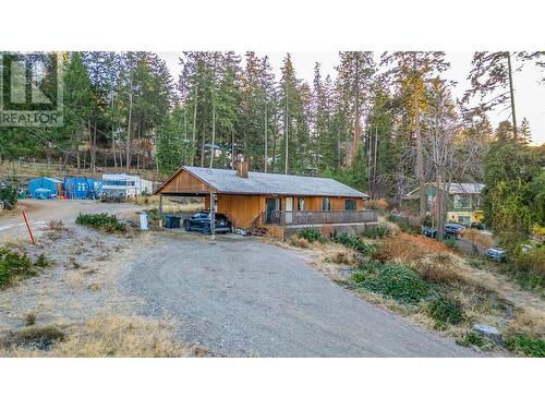 5127 Lakeshore Road, Kelowna, BC - Outdoor