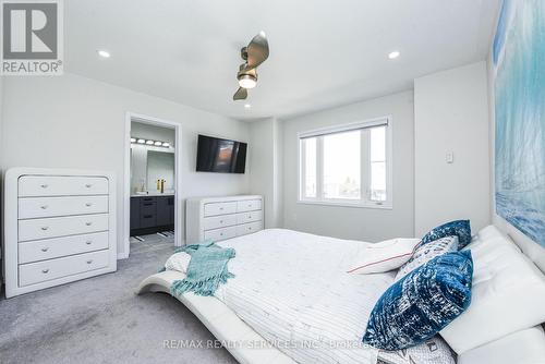 1832 Mitoff Place, Mississauga, ON - Indoor Photo Showing Bedroom