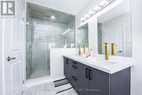 1832 Mitoff Place, Mississauga, ON - Indoor Photo Showing Bathroom