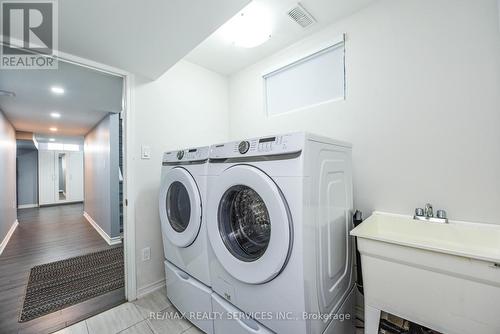 1832 Mitoff Place, Mississauga, ON - Indoor Photo Showing Laundry Room