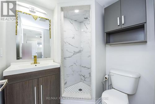 1832 Mitoff Place, Mississauga, ON - Indoor Photo Showing Bathroom