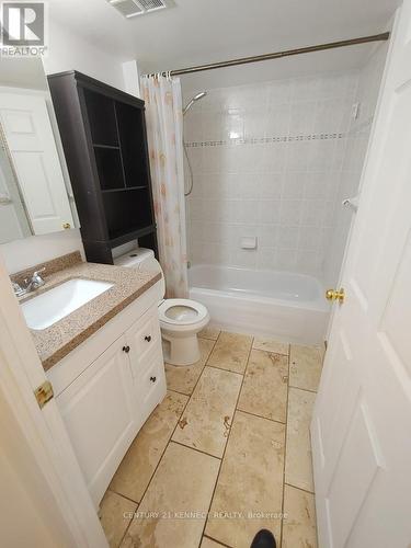 220 - 3 Ellesmere Street, Richmond Hill, ON - Indoor Photo Showing Bathroom