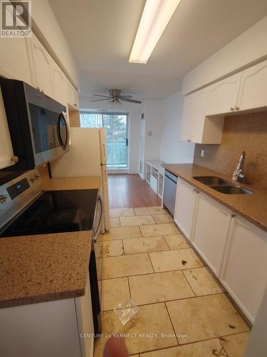 220 - 3 Ellesmere Street, Richmond Hill, ON - Indoor Photo Showing Kitchen With Double Sink