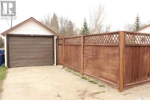 304 Brownlee Street, Herbert, SK - Outdoor With Exterior