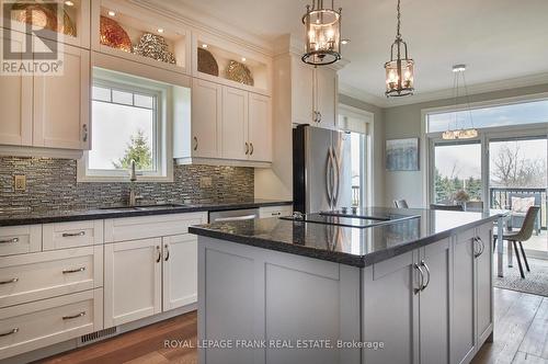 5387 Sutter Creek Drive, Hamilton Township, ON - Indoor Photo Showing Kitchen With Upgraded Kitchen